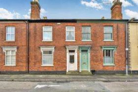 3 bedroom Terraced for sale